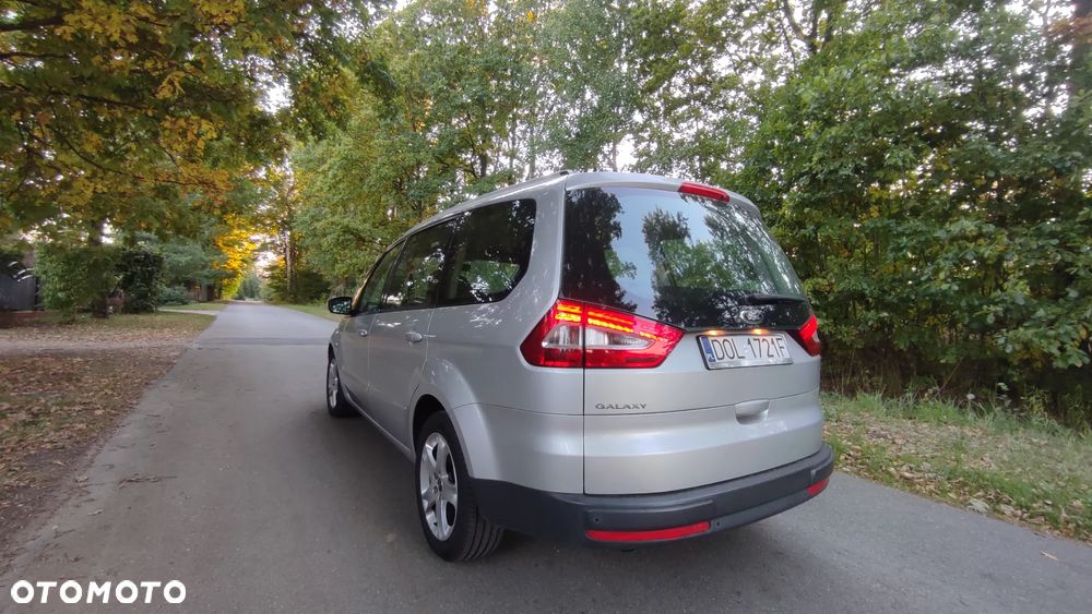 Ford Galaxy 2.0 TDCi Ghia - 27
