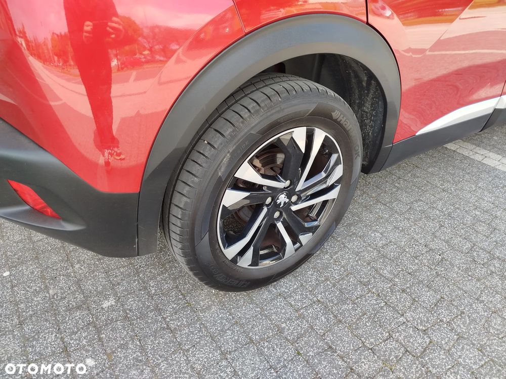 Peugeot 2008 BlueHDi 130 EAT8 Allure Pack - 38