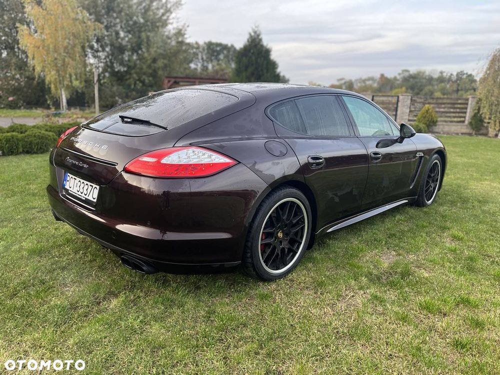 Porsche Panamera Turbo - 3