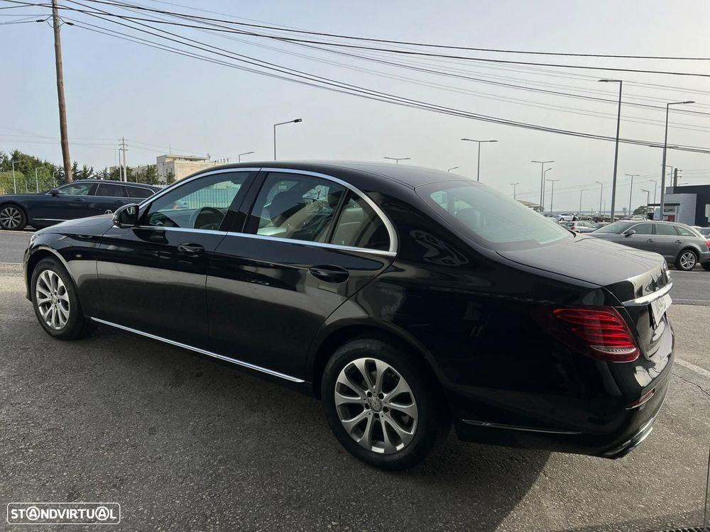 Mercedes-Benz E 220 d AMG - 5