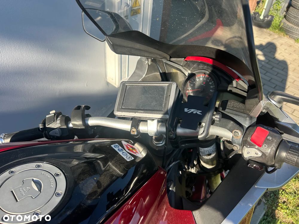 Honda VFR - 6