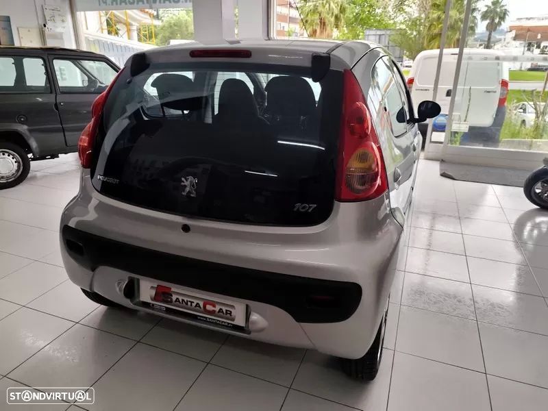 Peugeot 107 1.0 Black&Silver - 13