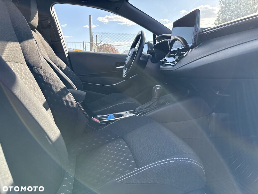 Toyota Corolla 1.8 Hybrid Comfort - 9