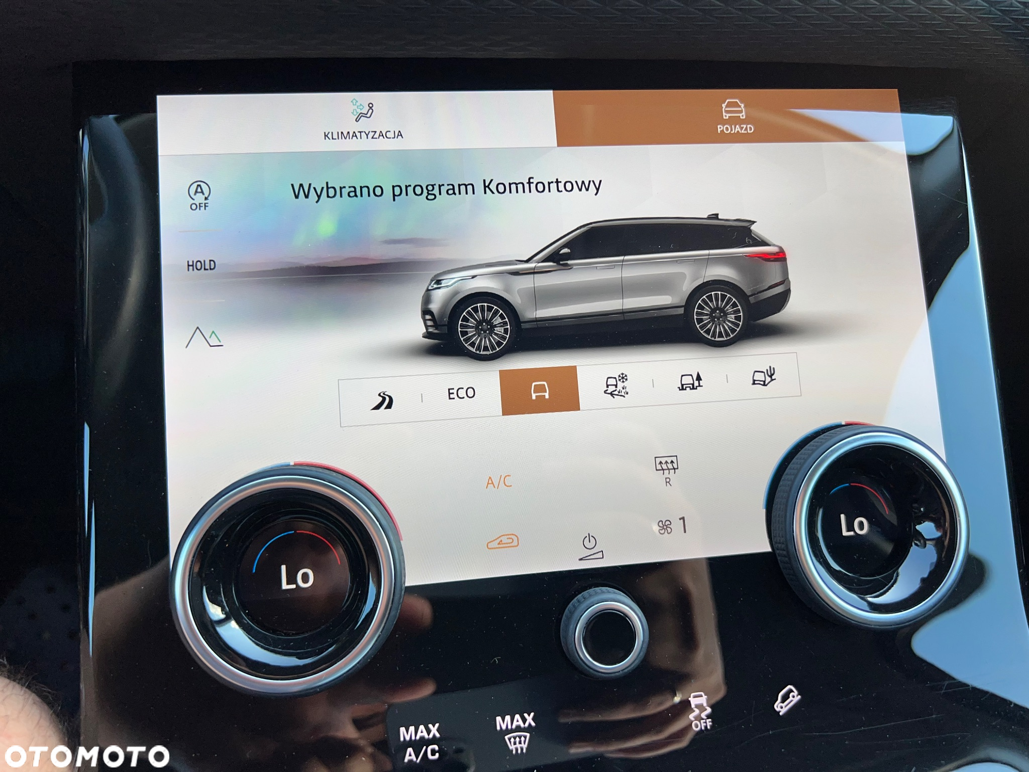 Land Rover Range Rover Velar D200 Dynamic SE - 26