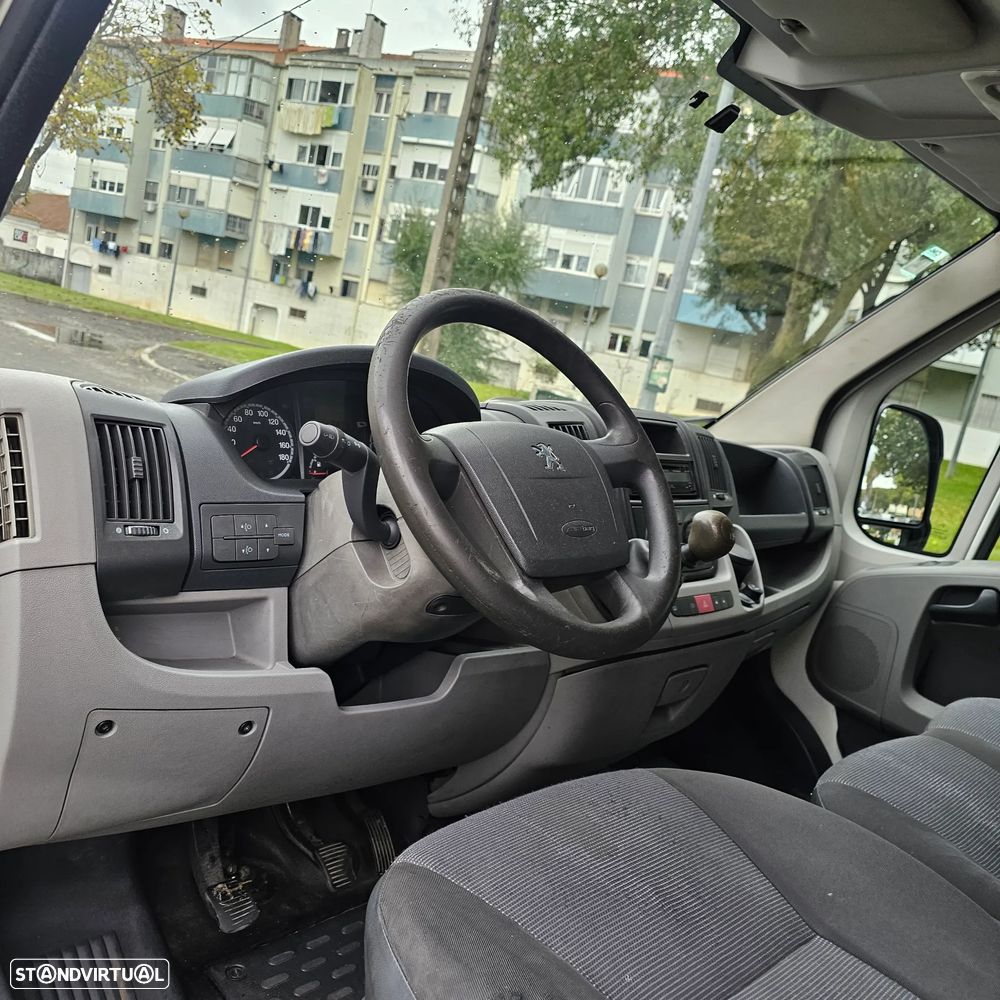 Peugeot Boxer 2.2 HDI A/C - 12