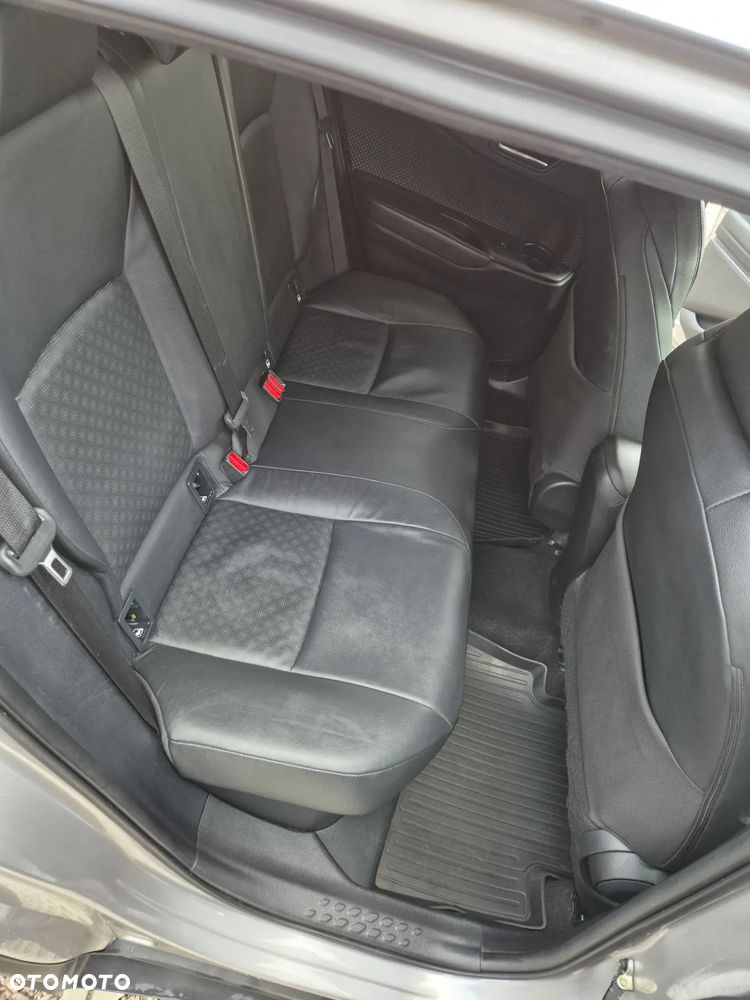 Toyota C-HR ver-1-8-hybrid-executive - 14