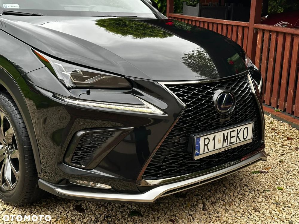 Lexus NX 300h Prestige AWD - 5