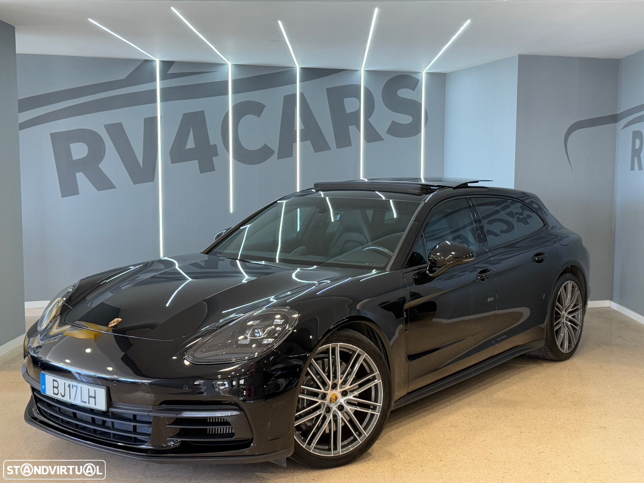 Porsche Panamera Sport Turismo 4 E-Hybrid - 28