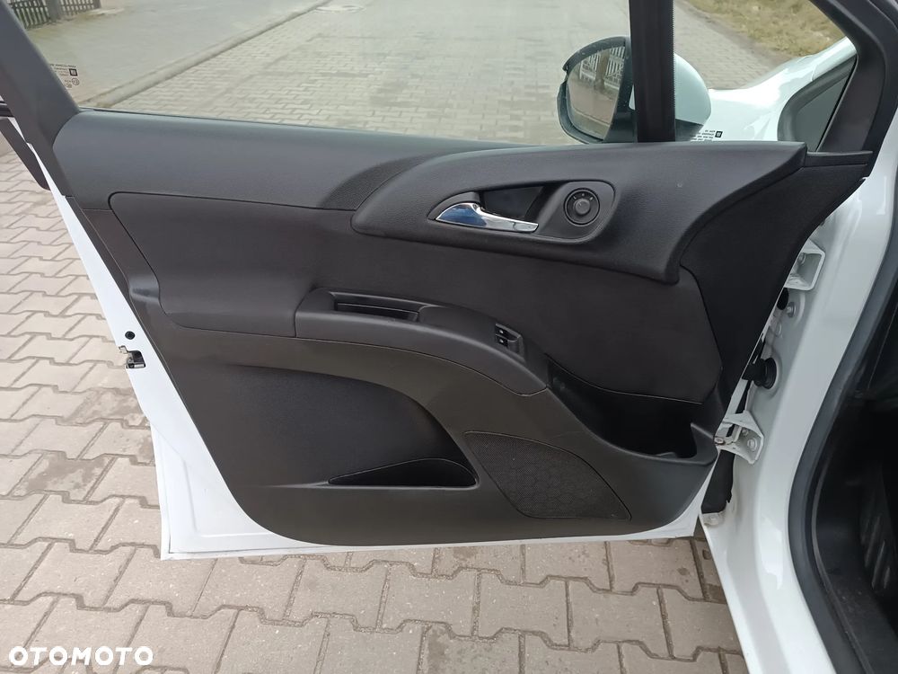 Opel Meriva 1.4 Active - 21