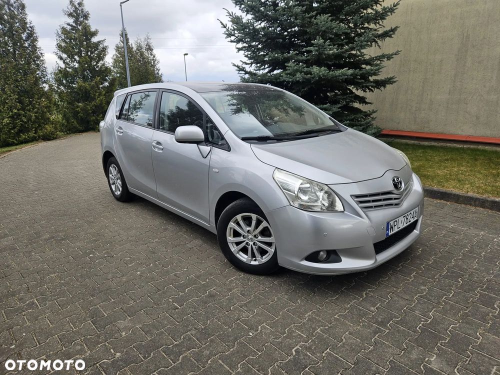 Toyota Verso 1.8 5-Sitzer Life - 1