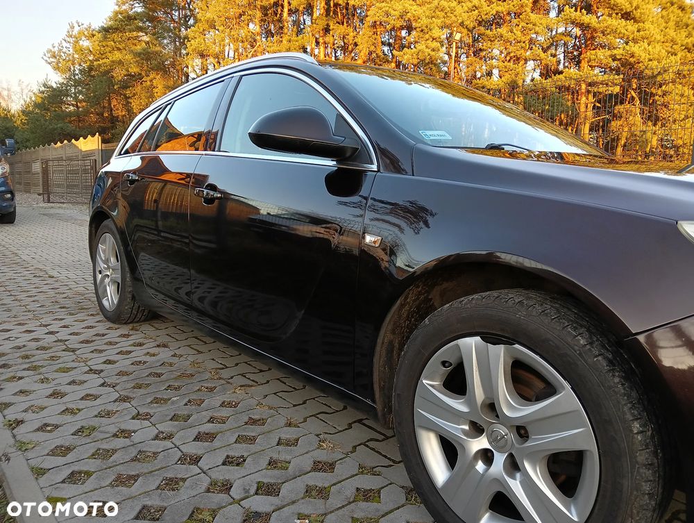 Opel Insignia 1.8 Sport - 10