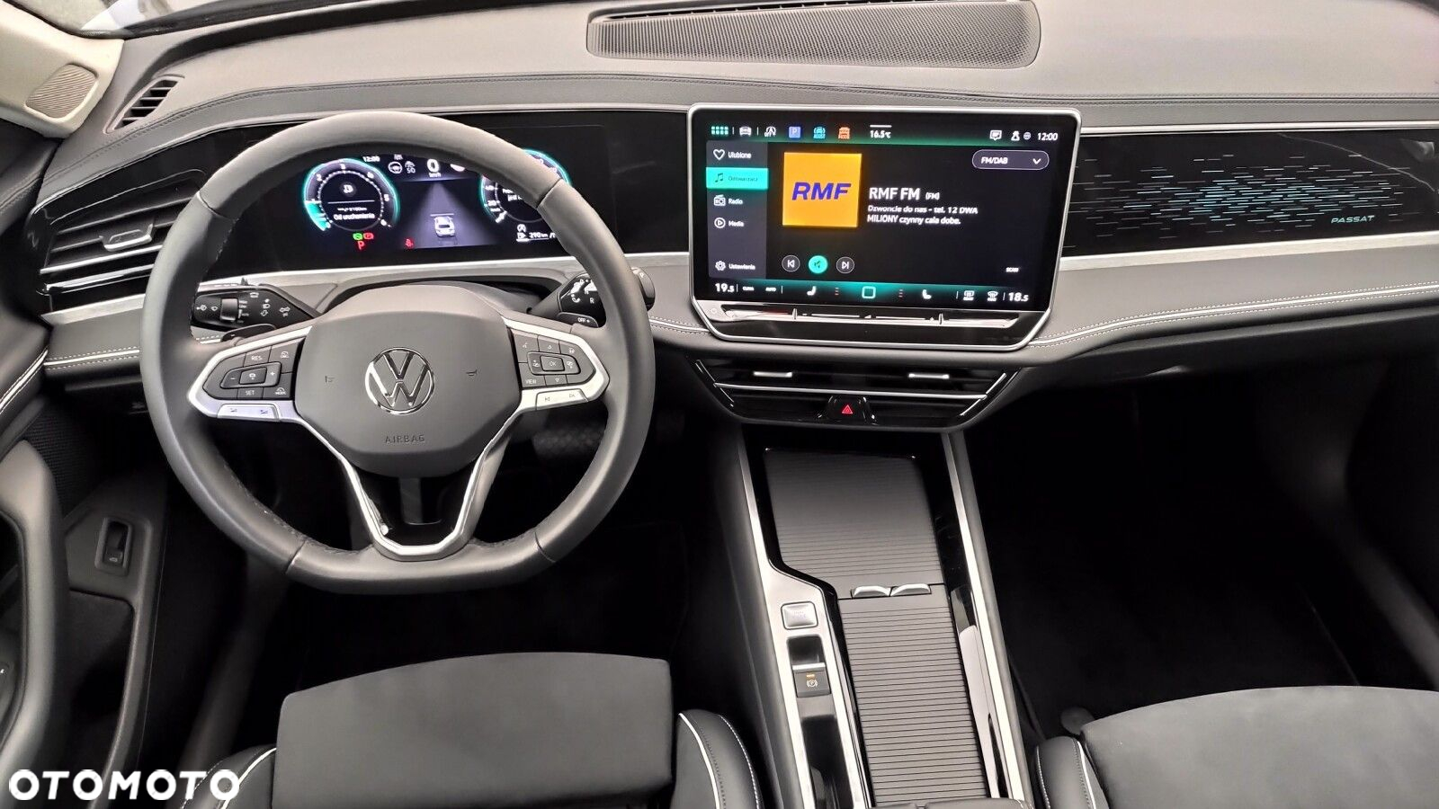 Volkswagen Passat - 9