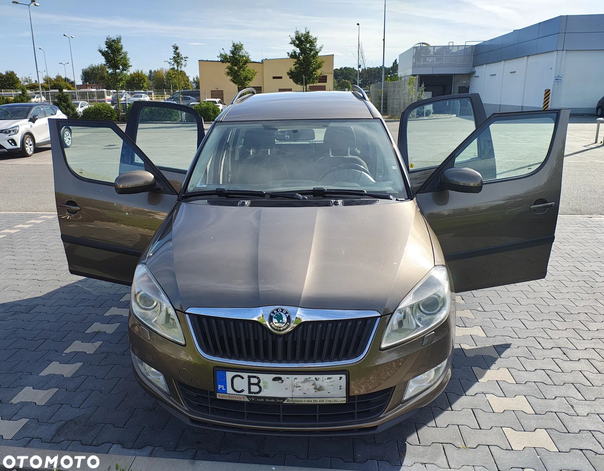 Skoda Roomster 1.4 16V Ambition - 1