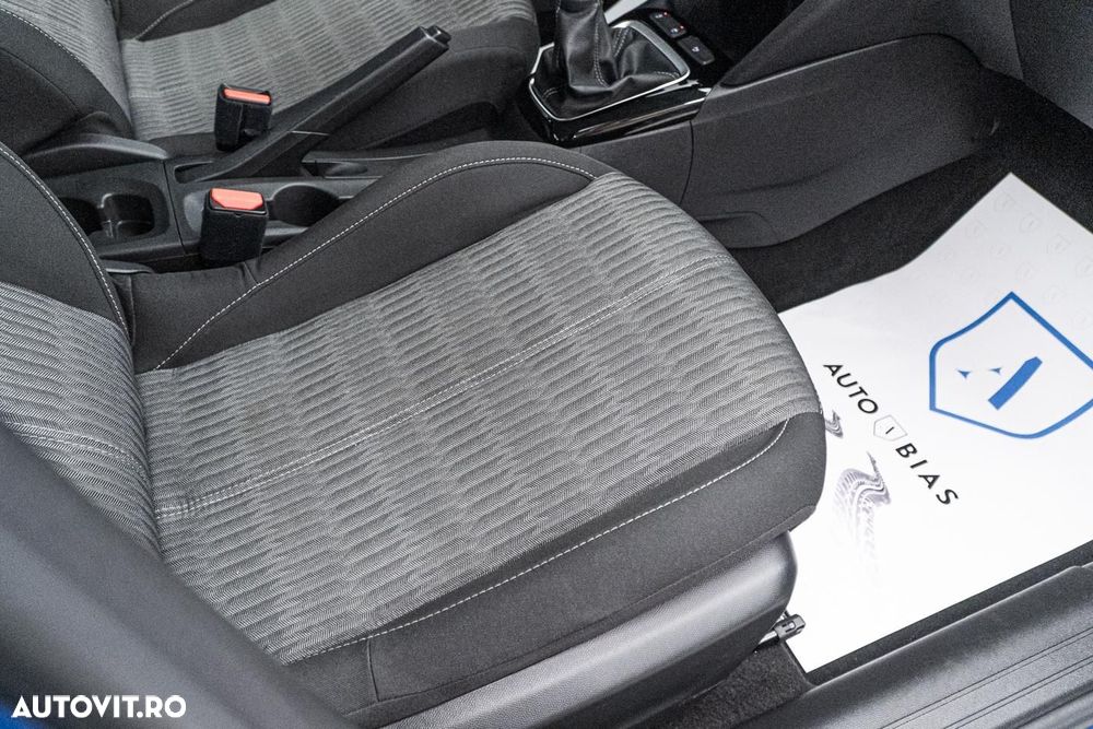 Opel Corsa 1.2 Start/Stop Elegance - 39