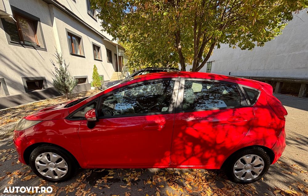 Ford Fiesta 1.25i Ambiente - 5