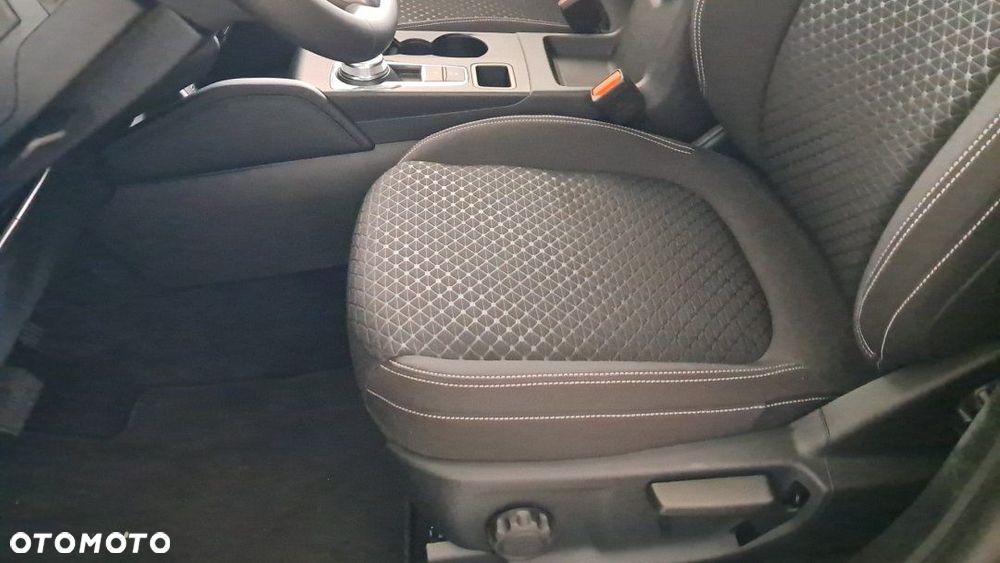 Ford Kuga - 8