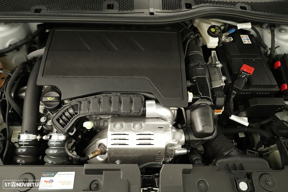 Citroën C4 1.2 PureTech Plus EAT8 - 24