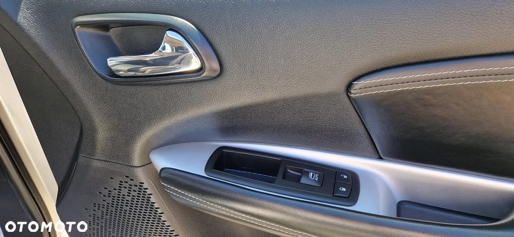 Fiat Freemont 2.0 Multijet 16V DPF Automatik Allrad Lounge - 22