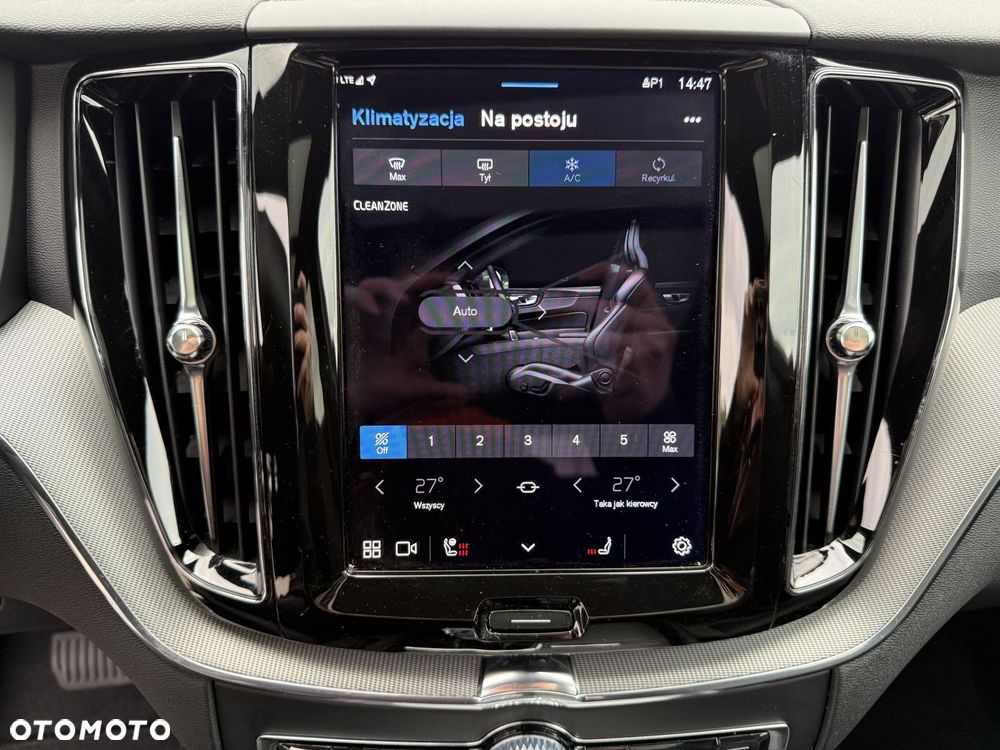 Volvo XC 60 - 18