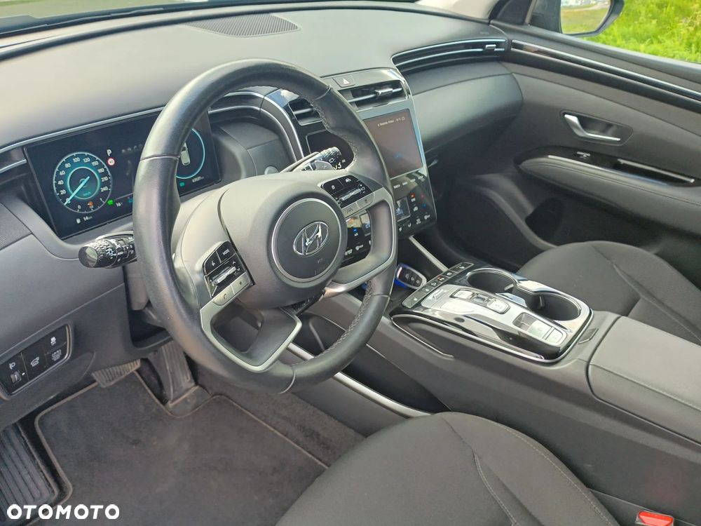 Hyundai Tucson 1.6 T-GDi HEV Executive 2WD - 10