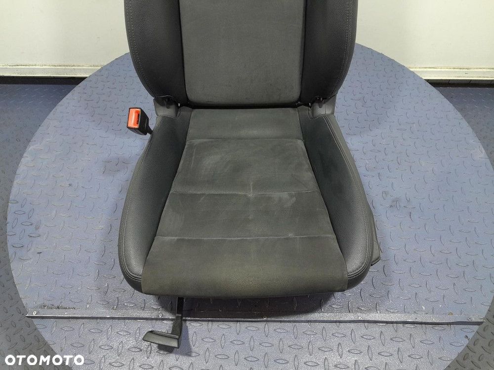 CAYMAN II LIFT 982 16- COUPE FOTEL LEWY KIEROWCY - 2