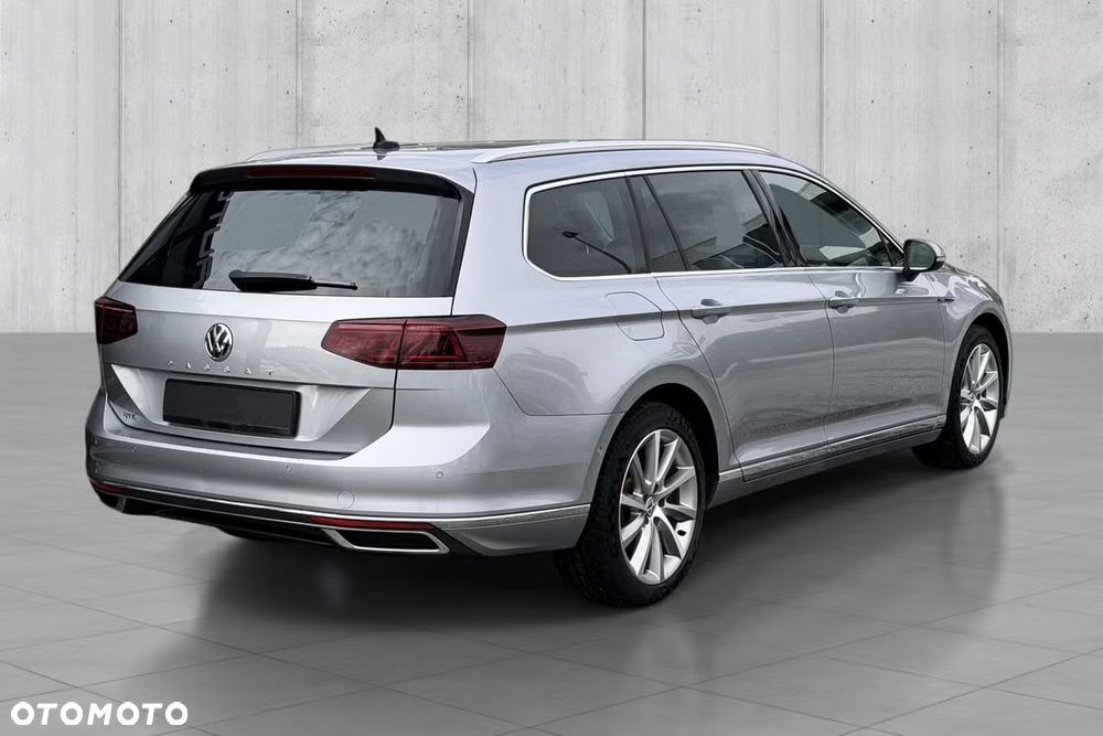 Volkswagen Passat 1.4 TSI DSG GTE - 4