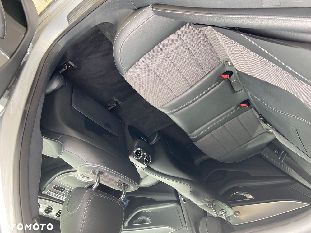 Mercedes-Benz Klasa E 220 d 9G-TRONIC Exclusive - 9