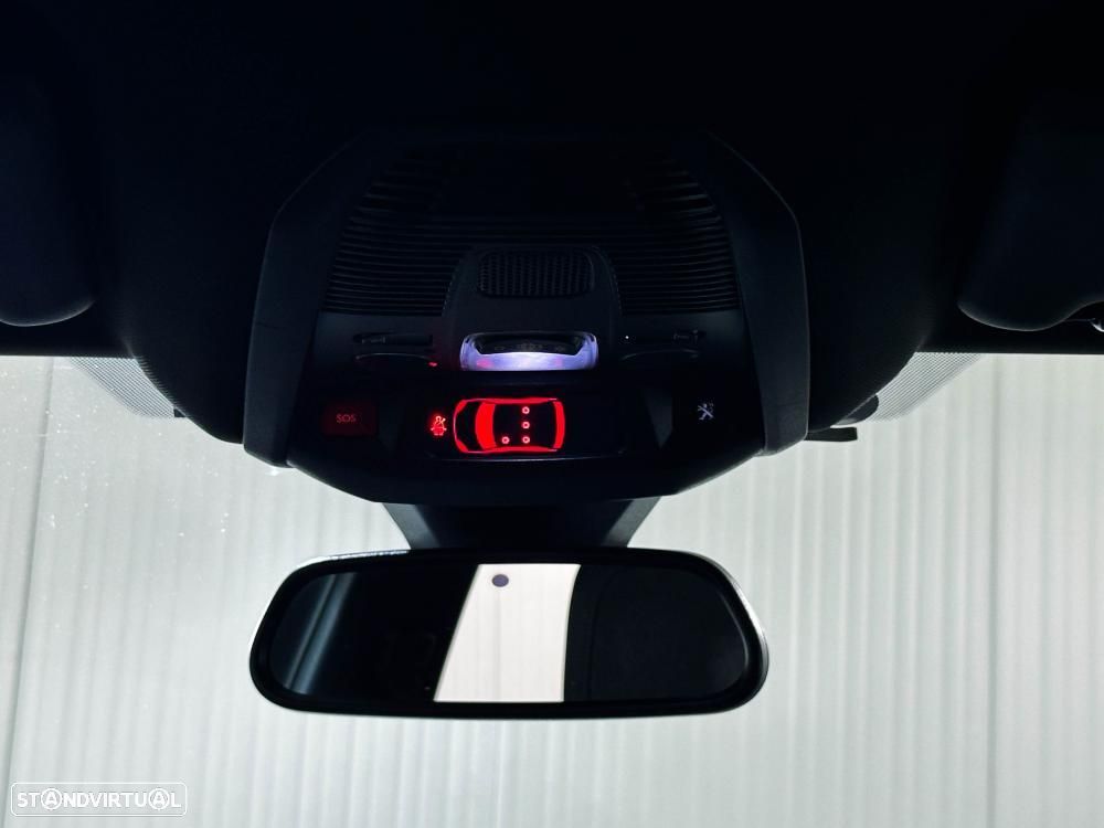Peugeot 3008 1.6 PureTech GT EAT8 - 52