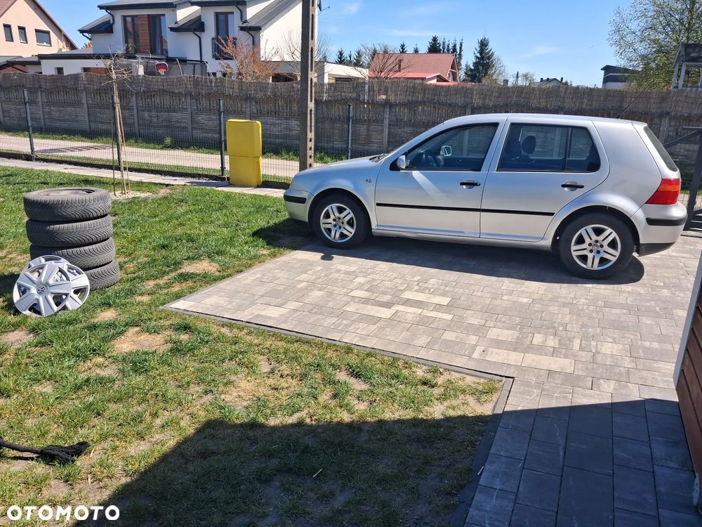 Volkswagen Golf 1.9 TDI Comfortline - 5