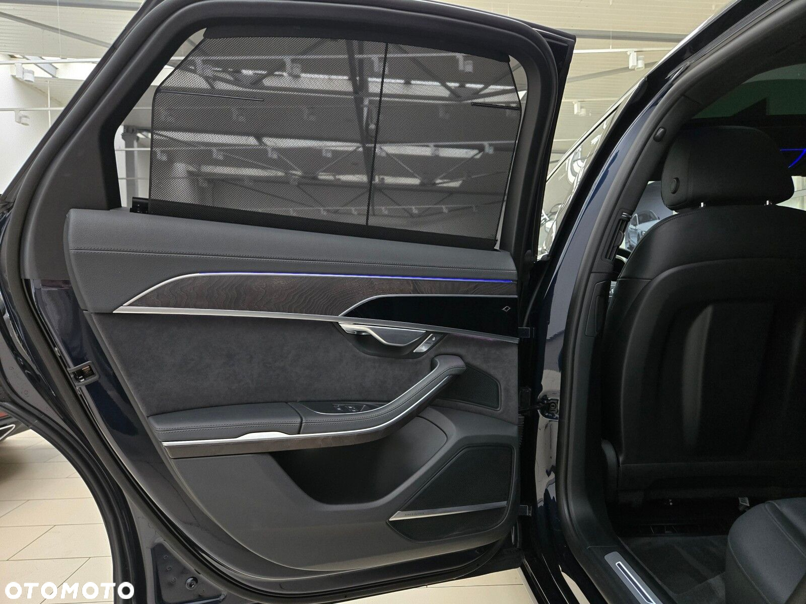 Audi A8 - 10
