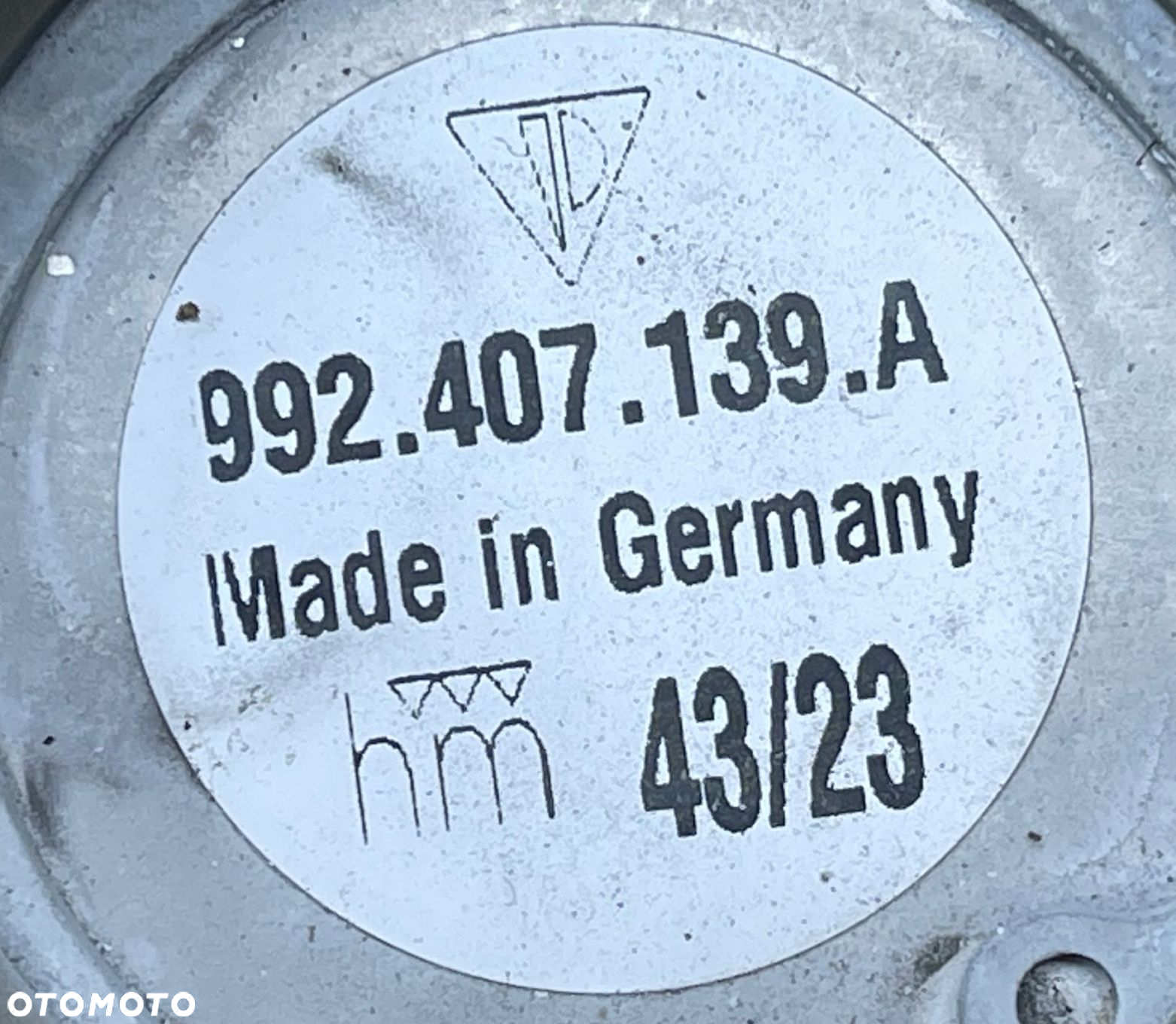 PORSCHE 911 992 GT3 RS TURBO S ŚRUBA FELGI CENTER LOCK 992407139A - 3