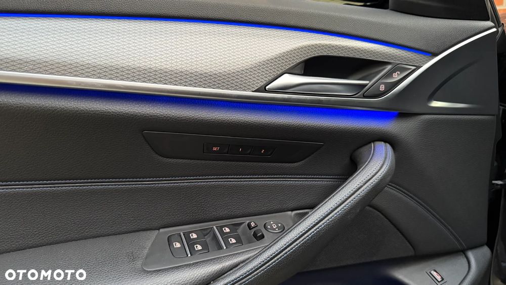 BMW Seria 5 520d xDrive M Sport sport - 7