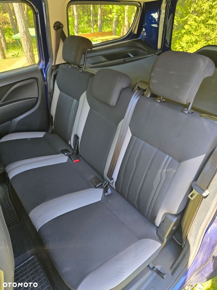 Fiat Doblo Kombi Maxi T-Jet Dynamic - 9