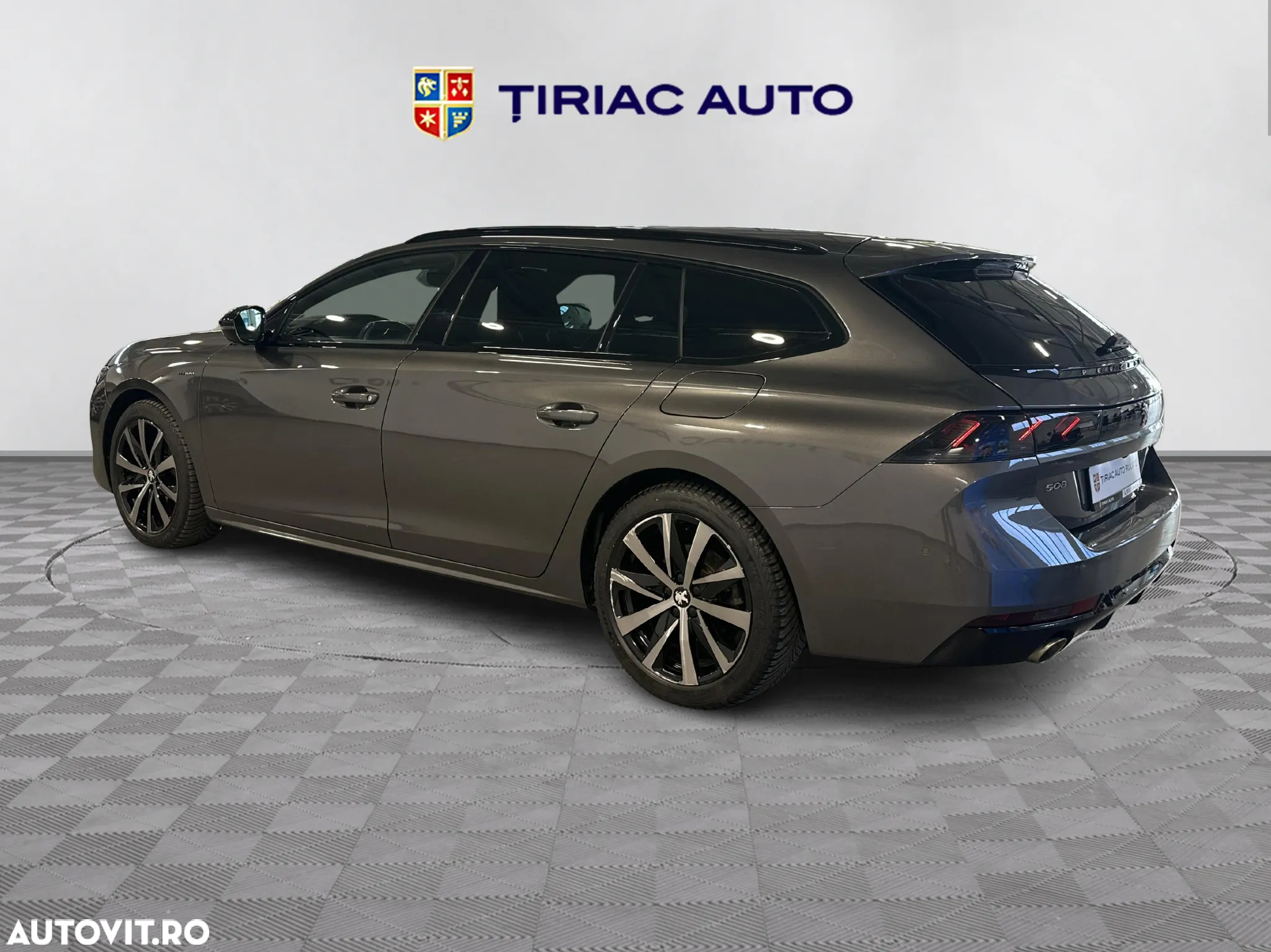 Peugeot 508 Plug-In Hybrid 225 e-EAT8 GT - 3