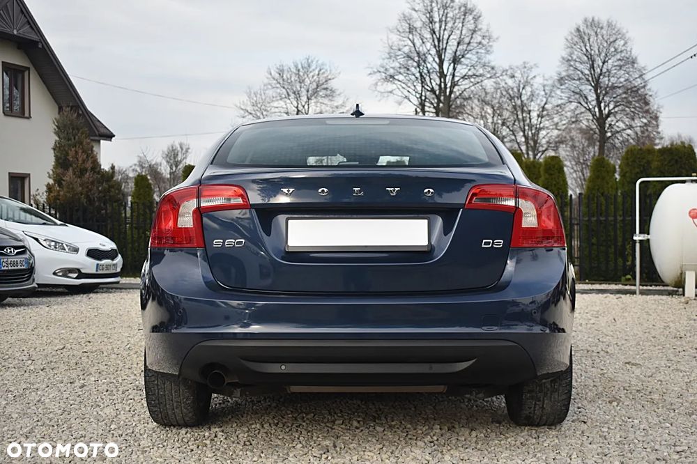 Volvo S60 D3 Momentum - 7