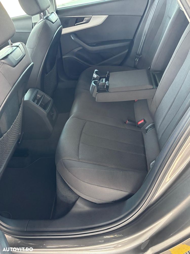 Audi A4 Limuzina 35 TFSI S tronic MHEV Advanced - 13