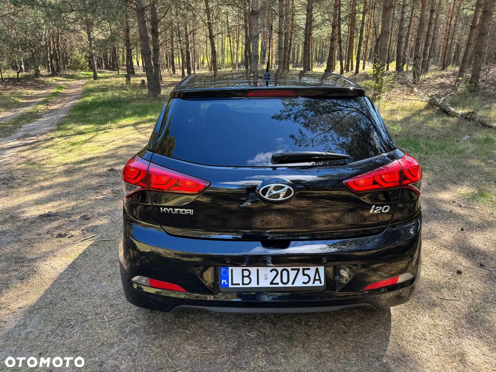 Hyundai i20 1.1 CRDi - 10