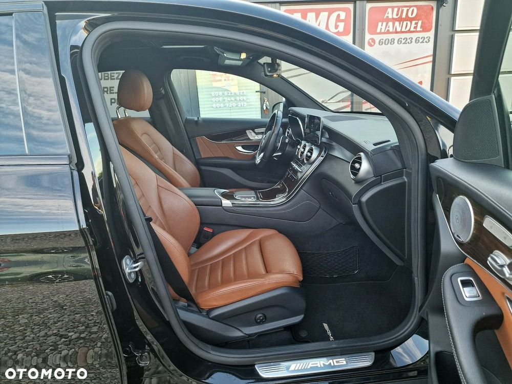 Mercedes-Benz GLC - 31