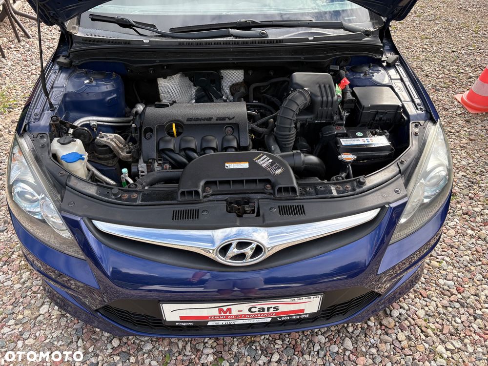 Hyundai i30 1.4 Classic + - 27