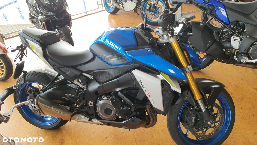 Suzuki GSX 1000 - 1
