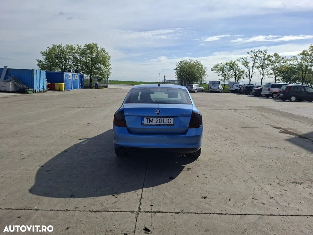 Skoda RAPID 1.6 TDI Active - 9