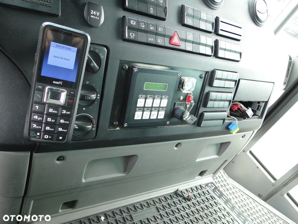 Mercedes-Benz Econic 2630 Euro 6 - 14