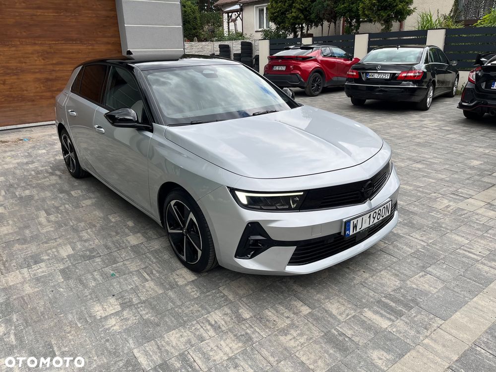 Opel Astra 1.2 T GS Line S&S - 9