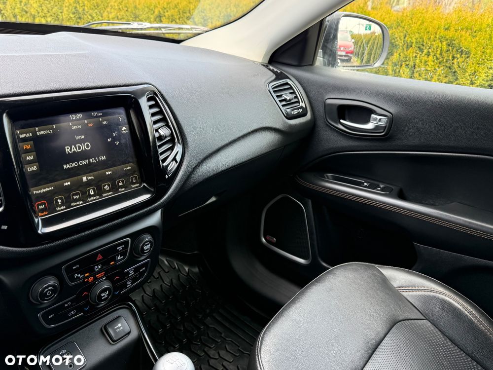 Jeep Compass 1.4 TMair Limited FWD S&S - 22