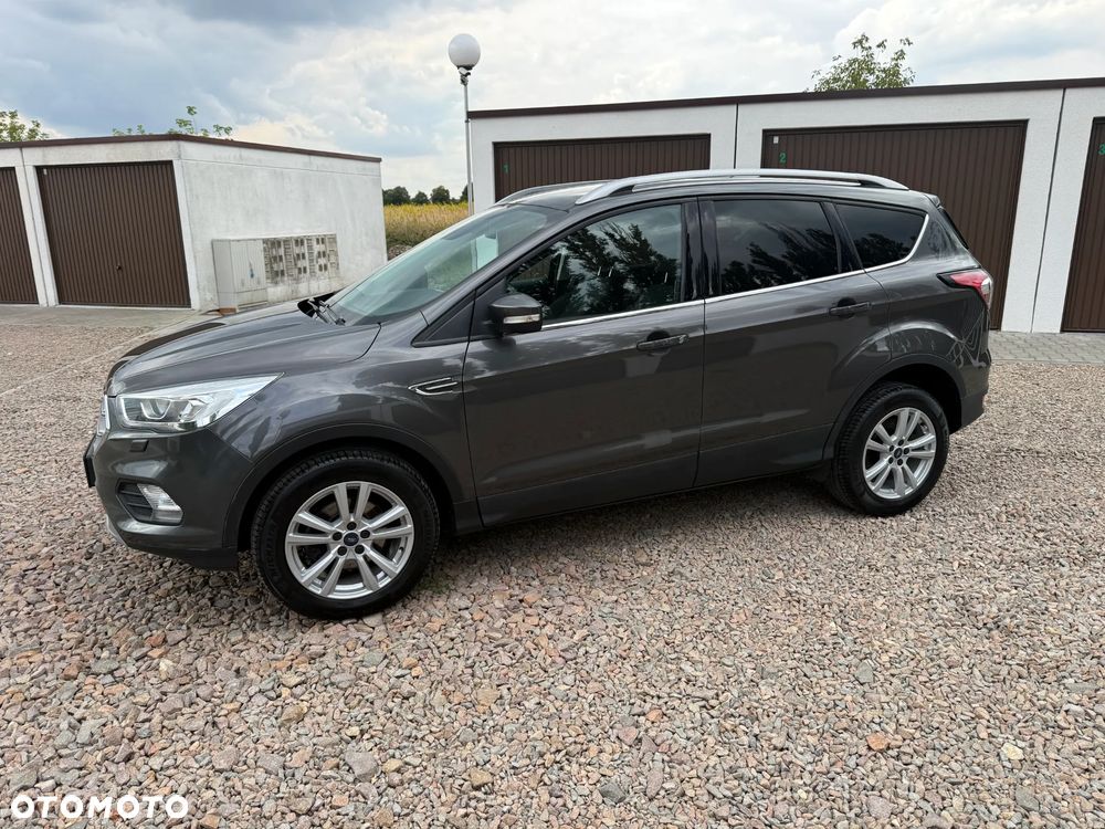 Ford Kuga 1.5 EcoBoost 2x4 Titanium - 26