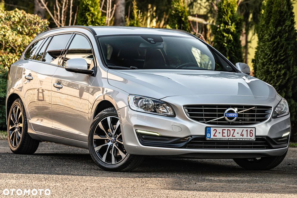 Volvo V60 D2 Geartronic Momentum - 7