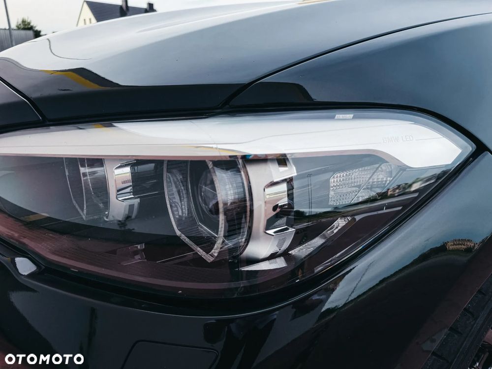 BMW Seria 1 118i M Sport Shadow - 19
