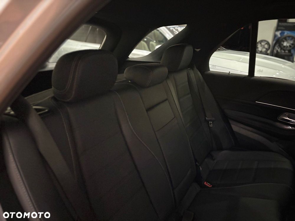 Mercedes-Benz GLE - 16