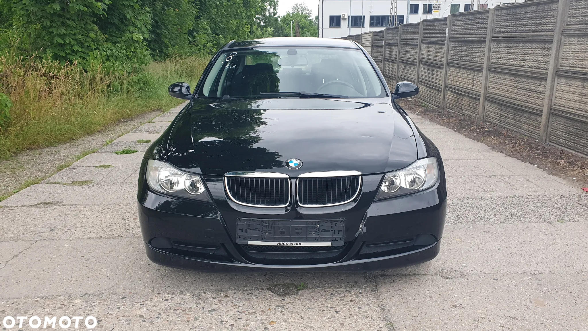 BMW Seria 3 318i - 5