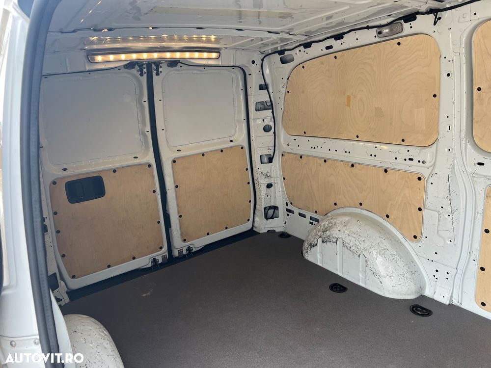Mercedes-Benz Vito - 27